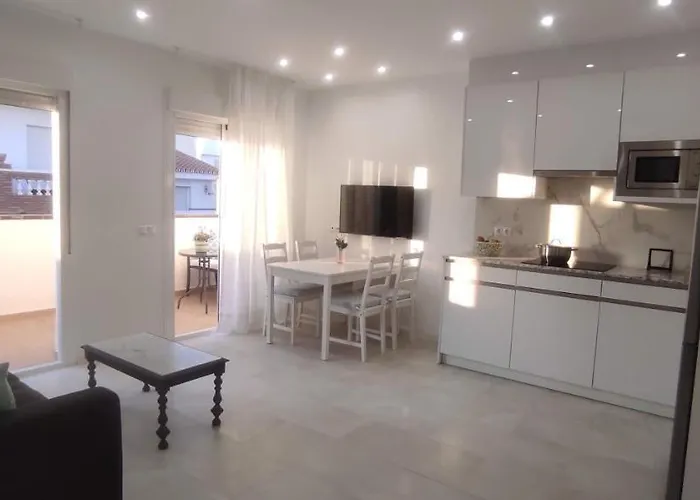 Precioso Apartamento En El Corazon De La Cala.